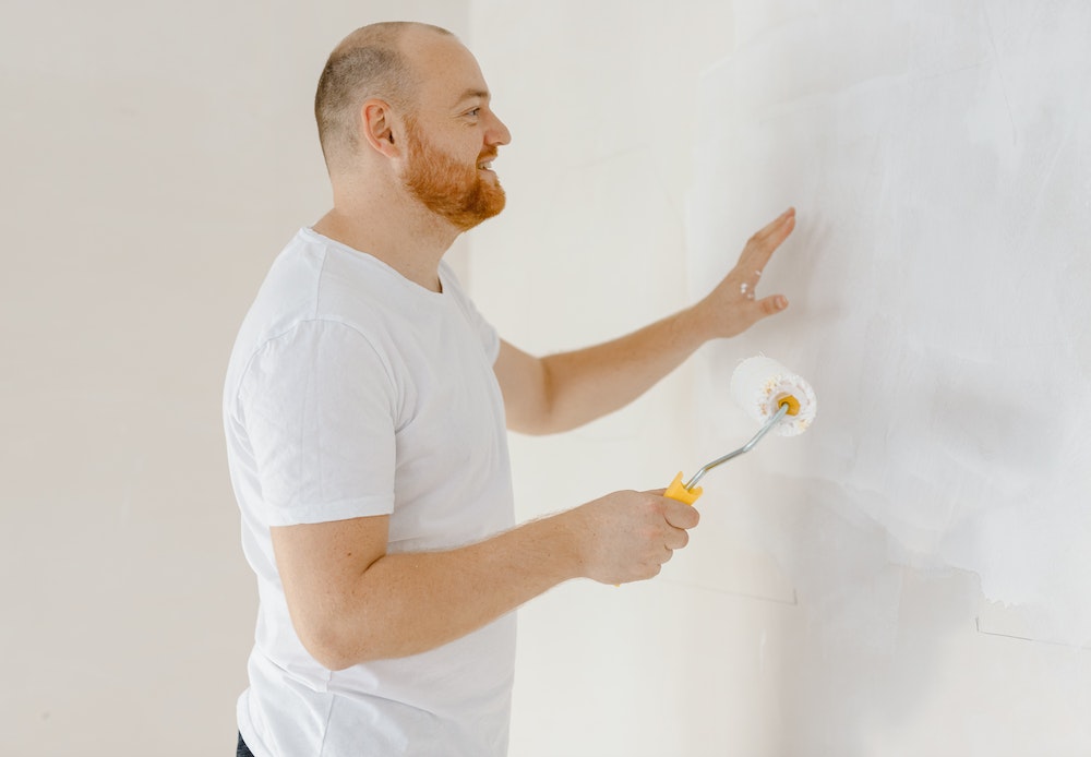 Mesurer une pièce pour l'installation d'un espace de coworking